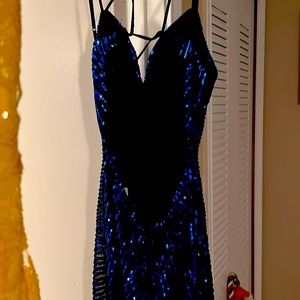 Beautiful blue prom mermaid dress.